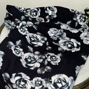 Button Down Patterned Top [Black & White]